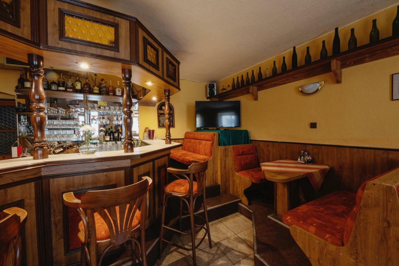 Hotel Taverna Javornik  Ngoại thất bức ảnh