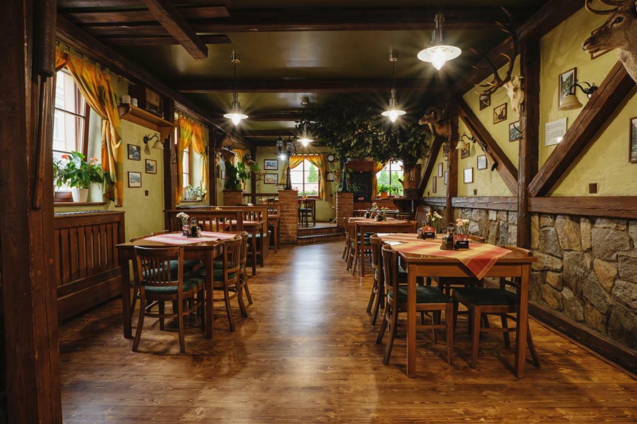 Hotel Taverna Javornik  Ngoại thất bức ảnh